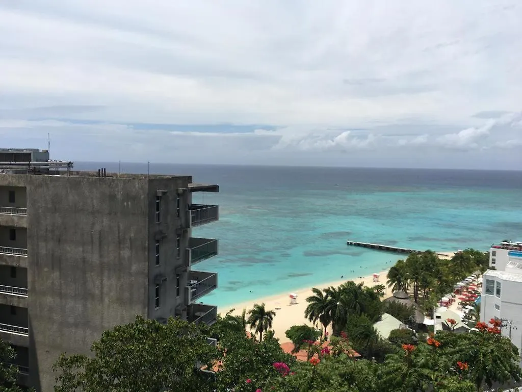 Apartment Deluxe Montego Bay Club Studio & Suites