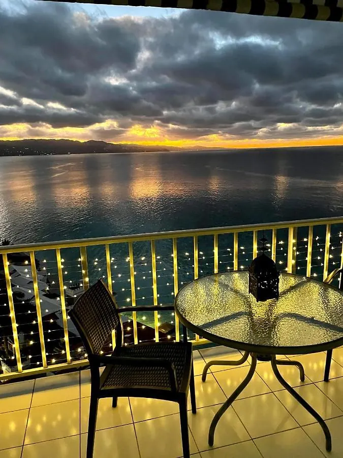 Deluxe Montego Bay Club Studio & Suites Jamaica